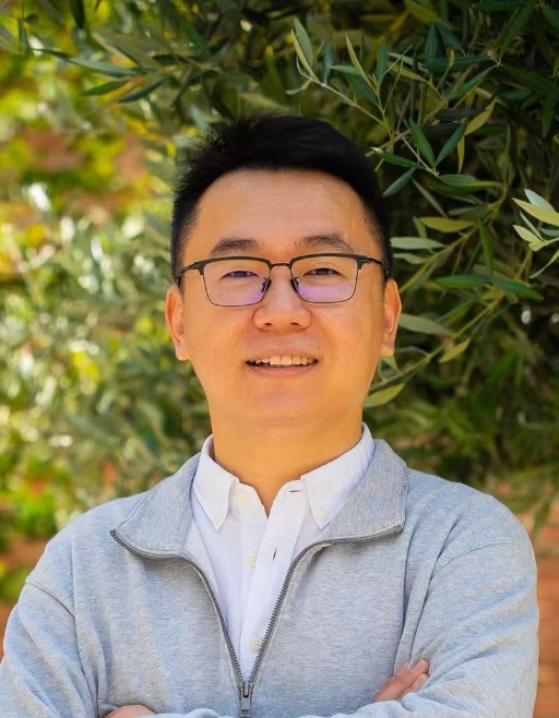 Portrait of Junyi Zhu
